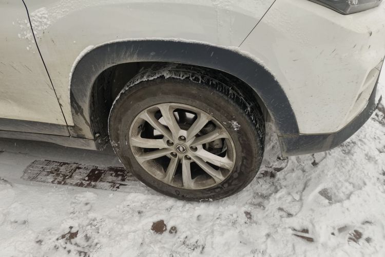 东风风光 风光S560 2019款 1.8L 手动都市型车身外观10