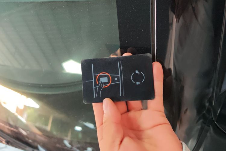 特斯拉 Model Y 2022款 后轮驱动版中控内饰11