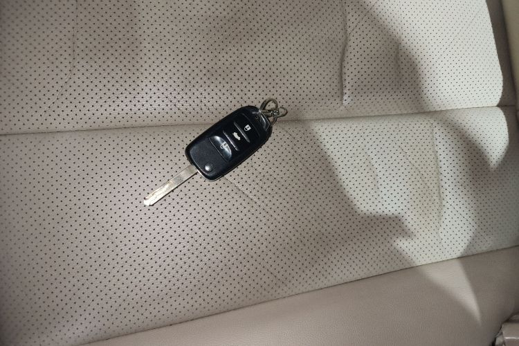 长安 逸动 2015款 1.6L 自动豪华型中控内饰11