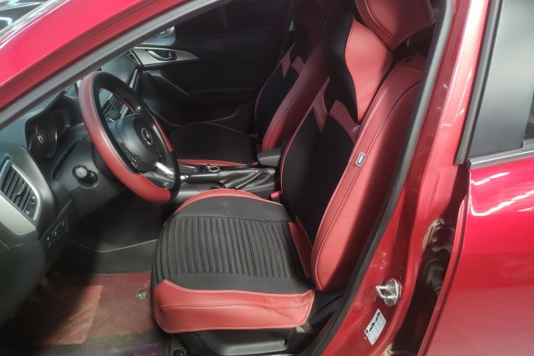 马自达3 昂克赛拉 2017款 三厢 1.5L 自动舒适型 国V中控内饰19