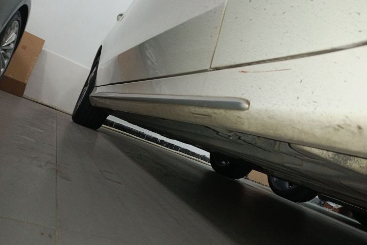 奔驰C级 2021款 C 200 L 时尚型运动版局部细节9001