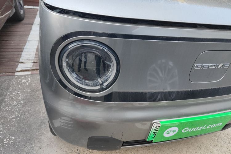 吉利银河 2023款 熊猫mini 200km 耐力熊车身外观8