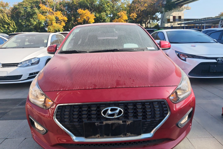 现代 瑞纳 2017款 1.4L 手动焕彩版 国V车身外观2