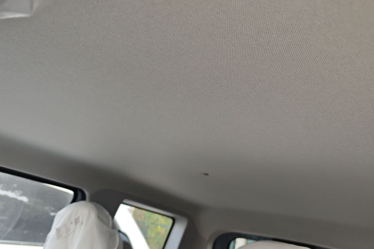 吉利银河 2025款 210km 熊猫卡丁中控内饰22