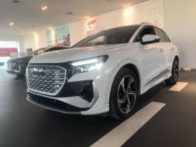 奥迪Q4 e-tron 2024款 40 e-tron 创境版