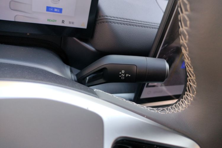 吉利银河 银河A7 2025款 EM-i 70km 启航版局部细节18