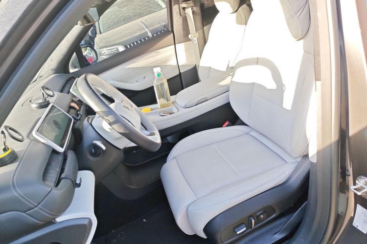 蔚来ES6 2024款 75kWh局部细节19