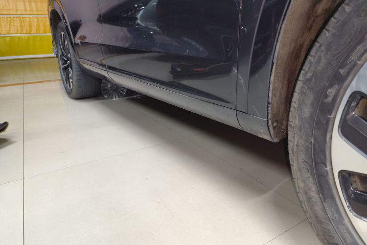 鸿蒙智行 问界M7 2024款 1.5T 后驱Plus版 5座局部细节9001