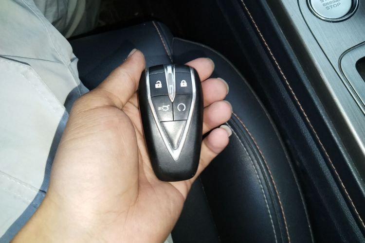 长安欧尚X7 2020款 1.5T 自动尊贵型中控内饰7001