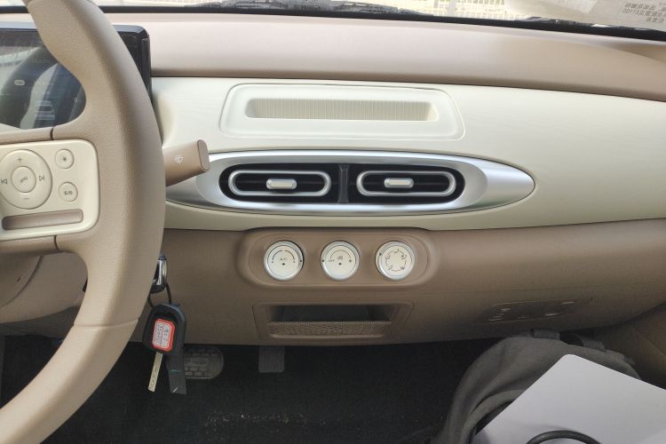 五菱汽车 宏光MINIEV 2025款 四门版 进阶款局部细节16