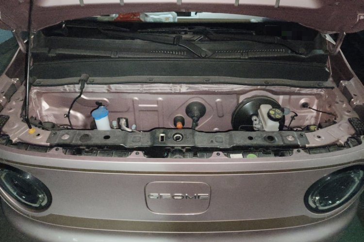 吉利银河 2023款 熊猫mini 200km 灵动熊局部细节24