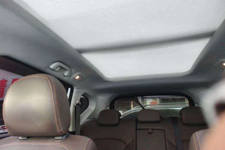 东风风行 景逸X5 2017款 劲享系列 1.5T CVT尊享型中控内饰22