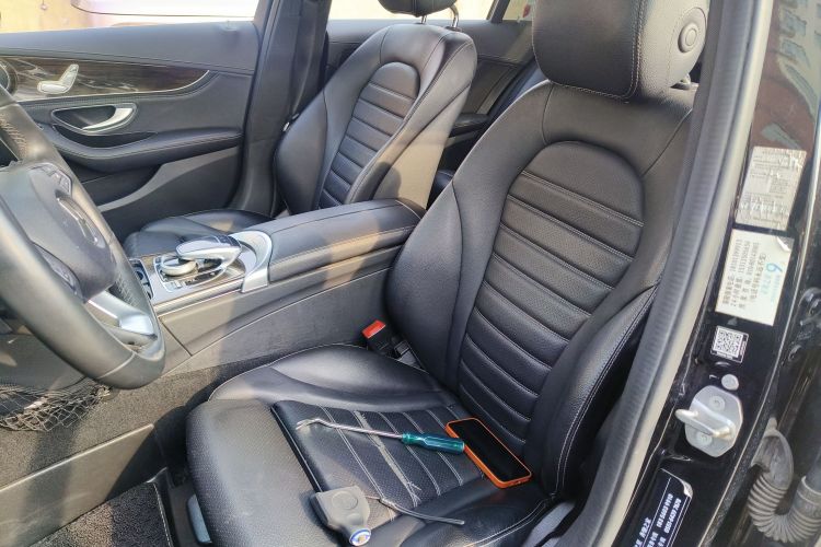 奔驰C级 2017款 C 180 L中控内饰19