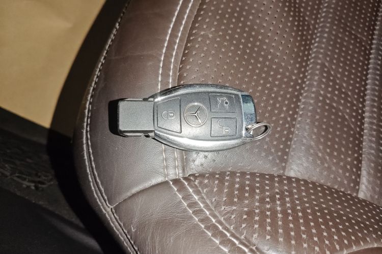 奔驰GLS AMG 2016款 AMG GLS 63 4MATIC中控内饰7001