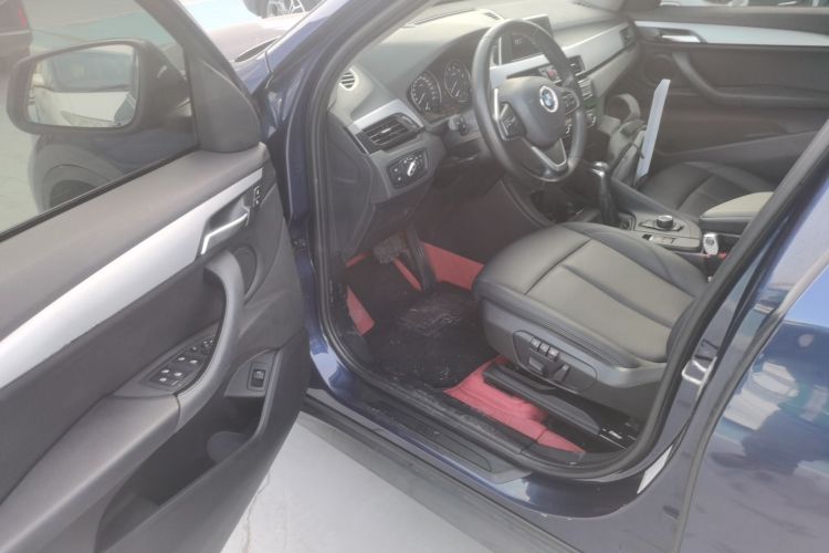 宝马X1 2019款 sDrive18Li 时尚型中控内饰20