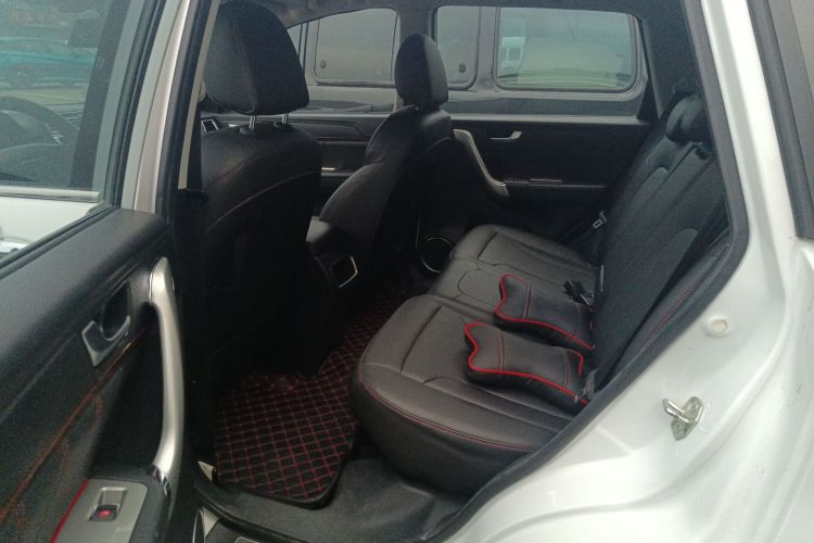 哈弗H6 2015款 改款 运动版 1.5T 手动两驱精英型中控内饰21