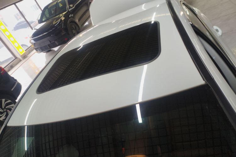 奔驰C级 2023款 C 200 L 运动版局部细节57