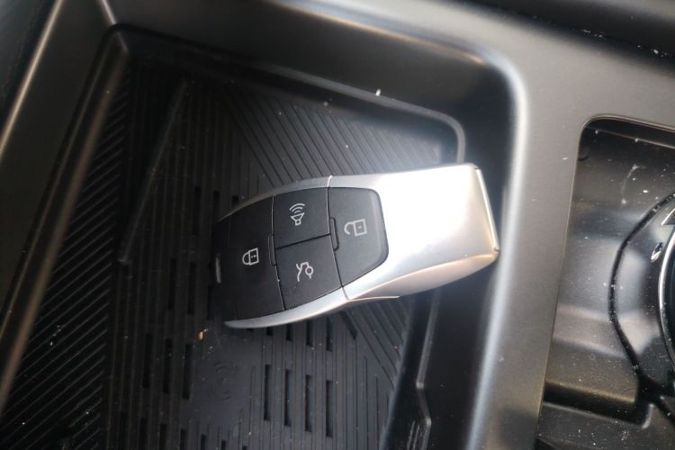 北京越野 北京BJ30 2024款 1.5T 轻野Pro版中控内饰11