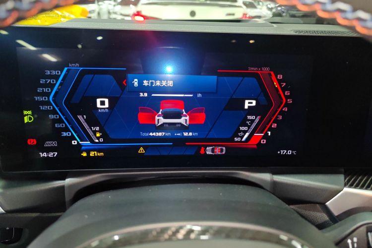 宝马M2 2023款 M2局部细节14