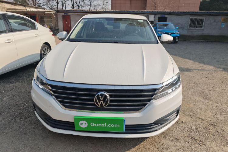 大众 朗逸 2022款 1.5L 自动风尚版车身外观2