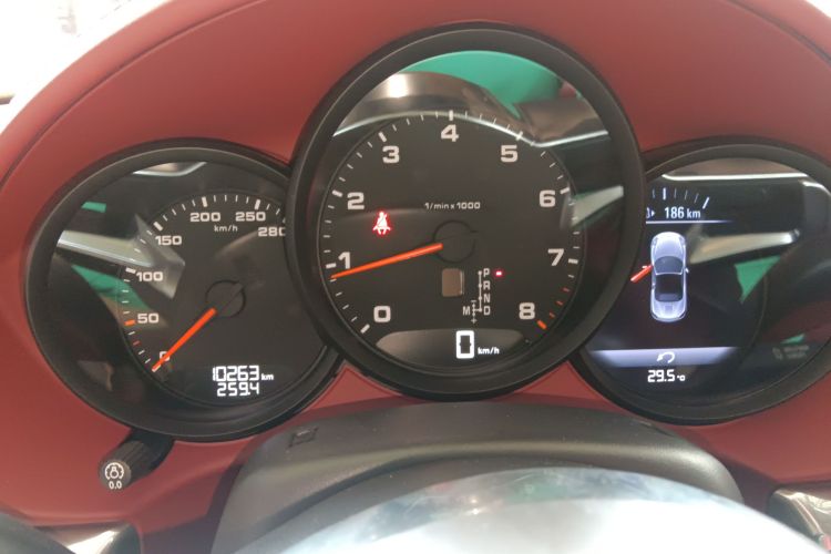 保时捷718 2022款 Boxster 2.0T局部细节14