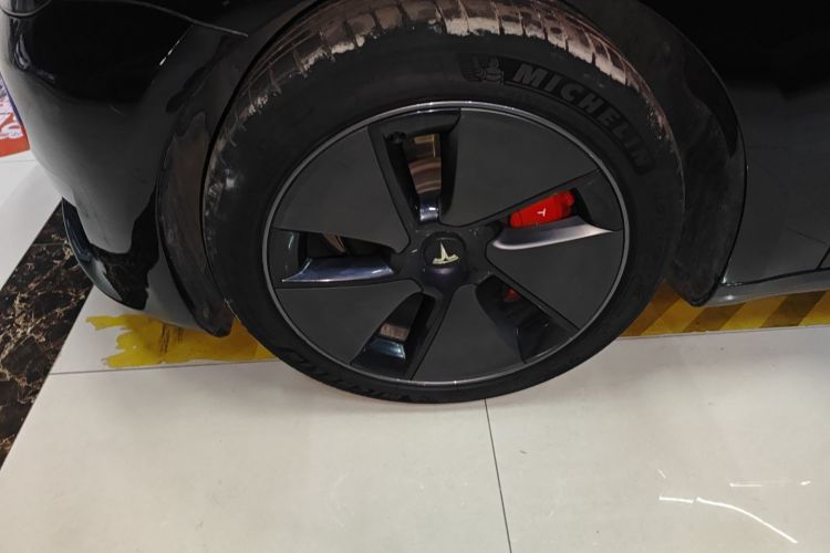 特斯拉 Model 3 2022款 后轮驱动版车身外观6007
