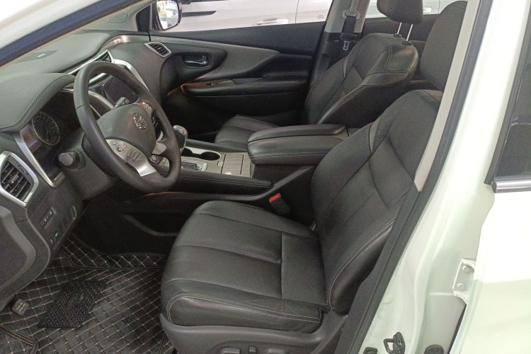 日产 楼兰 2017款 2.5L XL 两驱智尚版中控内饰19