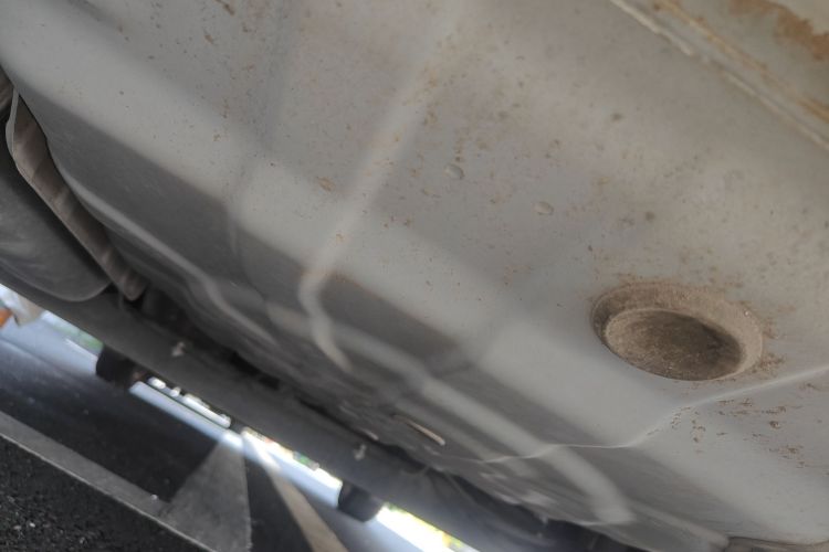 日产 轩逸 2012款 1.8XE CVT舒适版局部细节9009