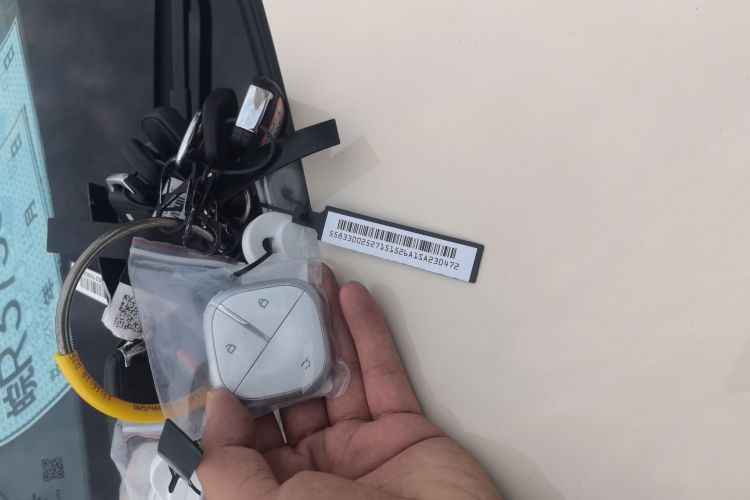 五菱汽车 缤果S 2025款 325km 尊享款中控内饰11