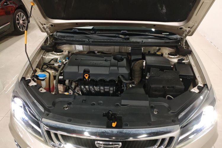 吉利汽车 帝豪 2019款 领军版 1.5L CVT豪华型 国VI机舱底盘24