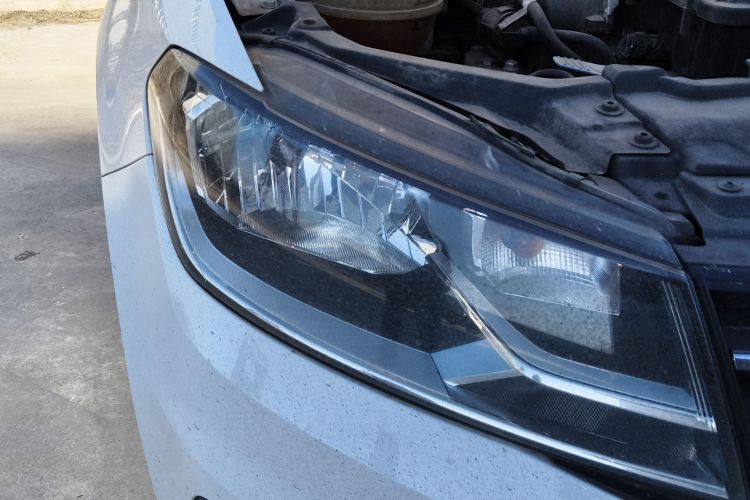 大众 桑塔纳 2021款 1.5L 自动风尚版车身外观8