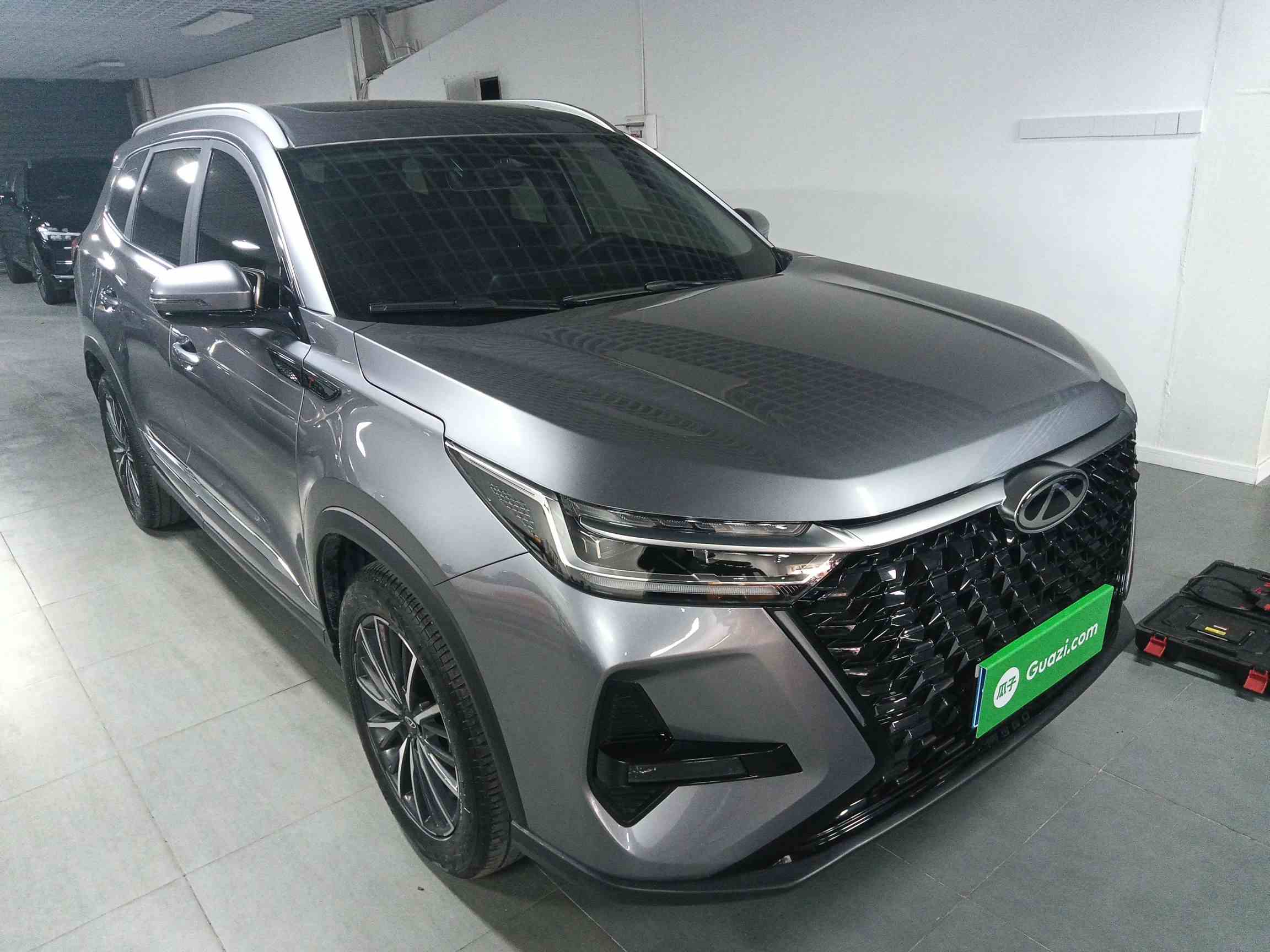 奇瑞 瑞虎8 PRO 2024款 冠军版 290T 两驱巅峰版 7座(3)
