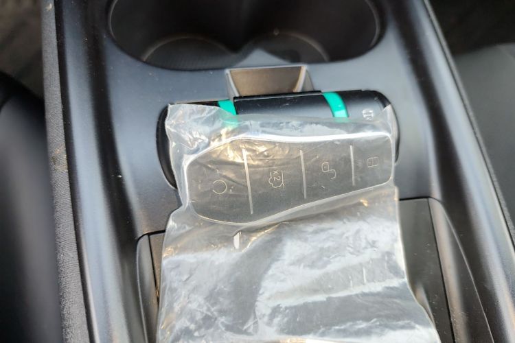 比亚迪 海豚 2024款 荣耀版 420km 时尚版中控内饰11