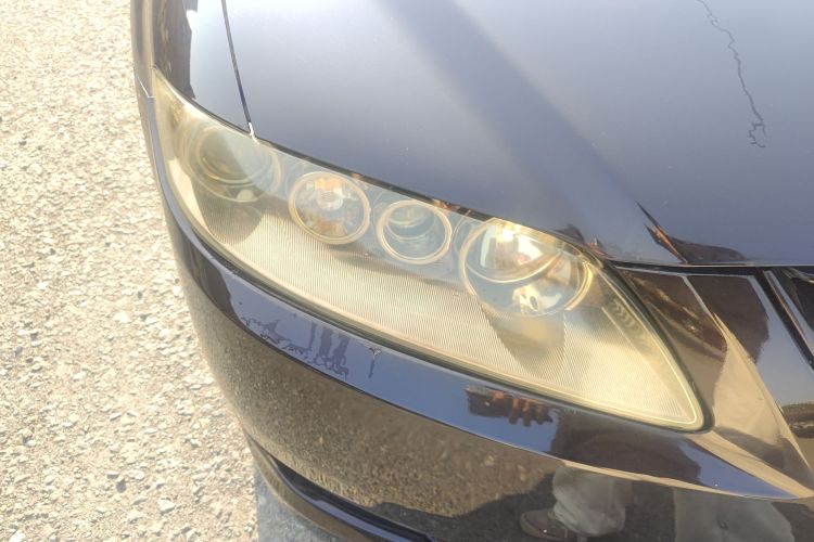 马自达6 2015款 2.0L 自动时尚型车身外观8