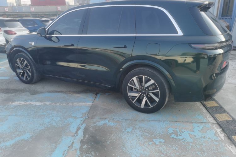 理想汽车 理想L8 2023款 Pro车身外观4