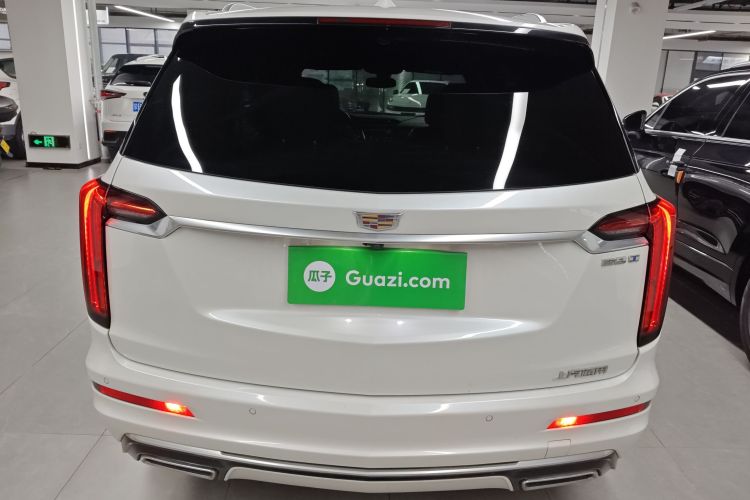 凯迪拉克XT6 2022款 2.0T 七座两驱豪华型车身外观6004