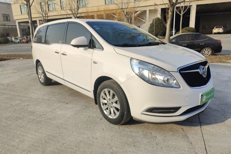 别克GL8 2018款 28T 豪华型 国VI车身外观3