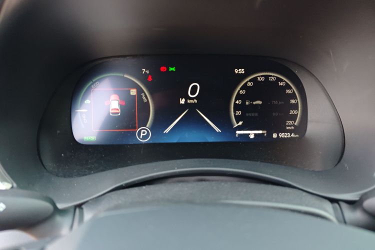 丰田 汉兰达 2024款 2.5L智能电混双擎两驱精英版 5座中控内饰14