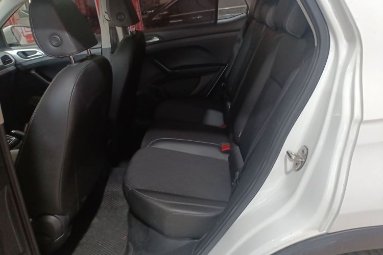 大众 探影 2021款 200TSI DSG 悦智联版中控内饰21