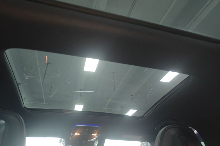 奔驰C级 2023款 C 260 L 运动版局部细节22