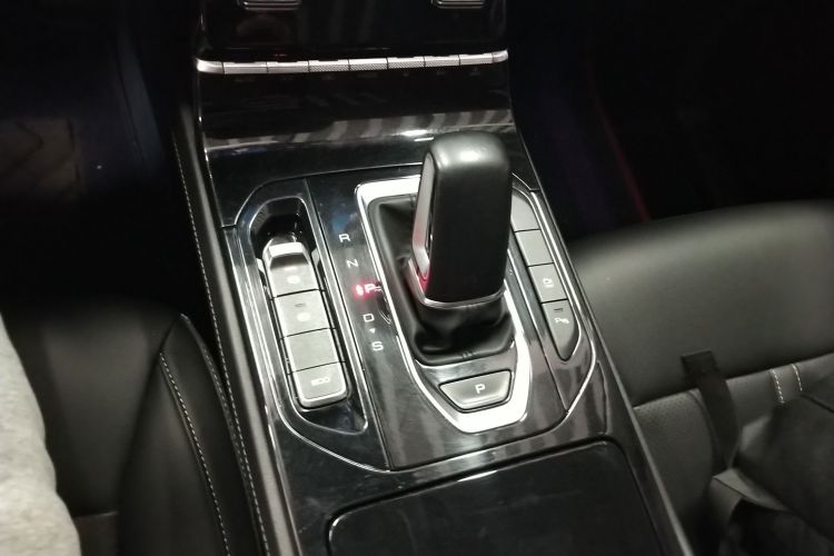 五菱汽车 五菱凯捷 2022款 280T 1.5T CVT旗舰型中控内饰18