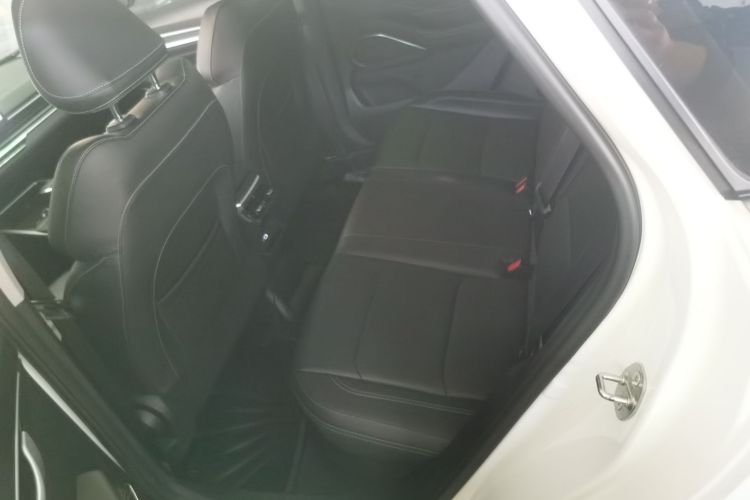 吉利汽车 帝豪 2023款 第4代冠军版 1.5L CVT豪华型中控内饰21