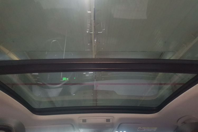 大众 迈腾 2023款 200万辆纪念版 330TSI DSG豪华型局部细节22