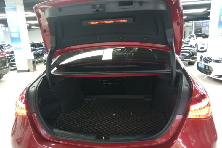 奔驰C级 2023款 改款 C 200 L 运动版局部细节23