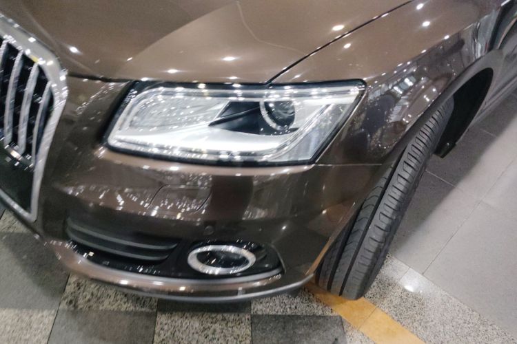 奥迪Q5 2016款 40 TFSI 技术型局部细节36