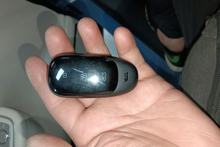 理想汽车 理想ONE 2021款 增程6座版中控内饰7001