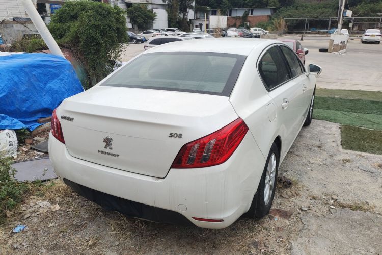 标致508 2012款 2.0L 自动天窗经典版车身外观7