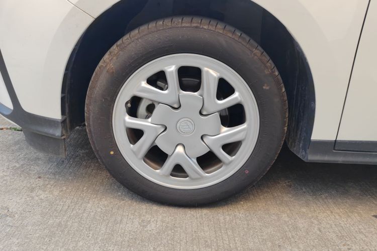 别克 微蓝6 2024款 450km 出行版车身外观6007