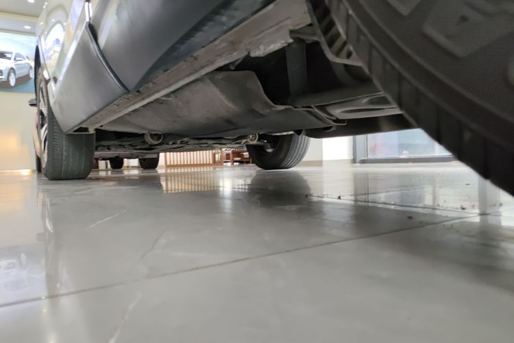 本田CR-V 2019款 240TURBO CVT两驱风尚版 国V机舱底盘30