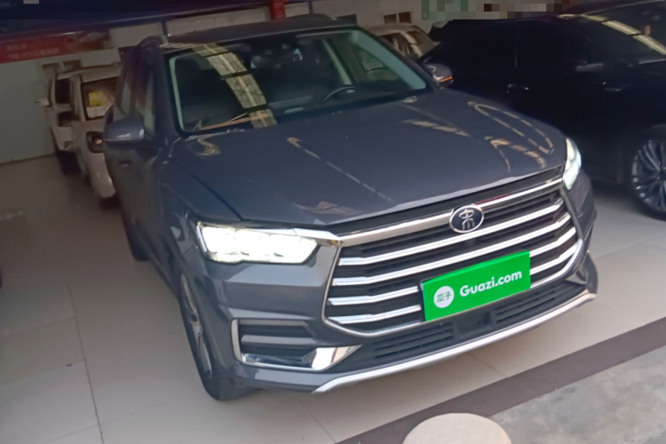 比亚迪 宋Pro 2019款 1.5T 自动豪华型车身外观3